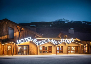 Base Camp Lodge Hotels